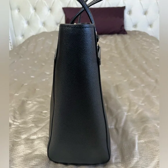 Coach Addison Tote - black crossgrain leather - Picture 11 of 16